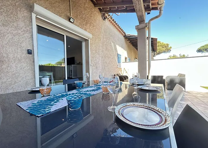 Sm007 Pinede Maxime Maison 5 Pièces 8 Couchages Avec Piscine Et Parking Villa