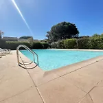 Sm700-007 Pinede Maxime Maison 5 Pieces 8 Couchages Avec Piscine Et Parking Βίλα Σαιντ-Μαξίμ