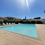 Sm007 Pinede Maxime Maison 5 Pièces 8 Couchages Avec Piscine Et Parking