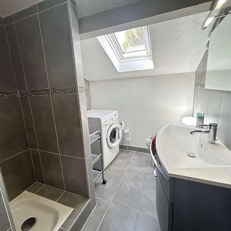 Sm700-007 Pinede Maxime Maison 5 Pieces 8 Couchages Avec Piscine Et Parking 빌라 *
