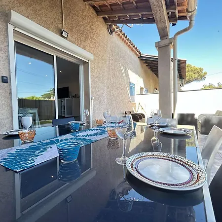 Sm007 Pinede Maxime Maison 5 Pieces 8 Couchages Avec Piscine Et Parking וילה