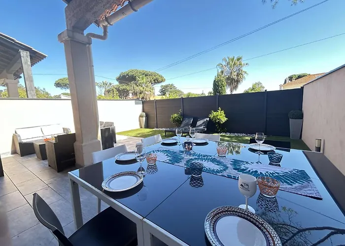 Sm007 Pinede Maxime Maison 5 Pieces 8 Couchages Avec Piscine Et Parking * Sainte-Maxime